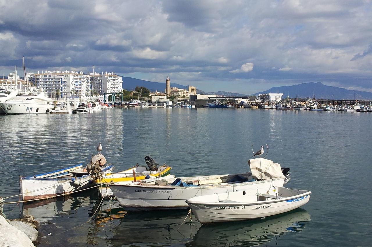 Fragata Apartment Estepona Bagian luar foto